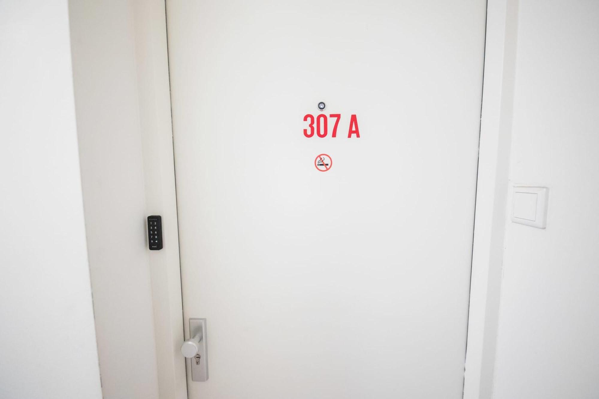 Amazing 50M2 Two-Bedroom Apartment - Ts307A آيندهوفن المظهر الخارجي الصورة